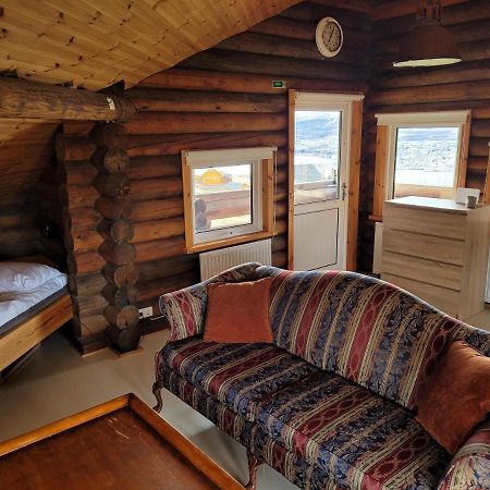 Akureyri Log Cabin Exterior photo