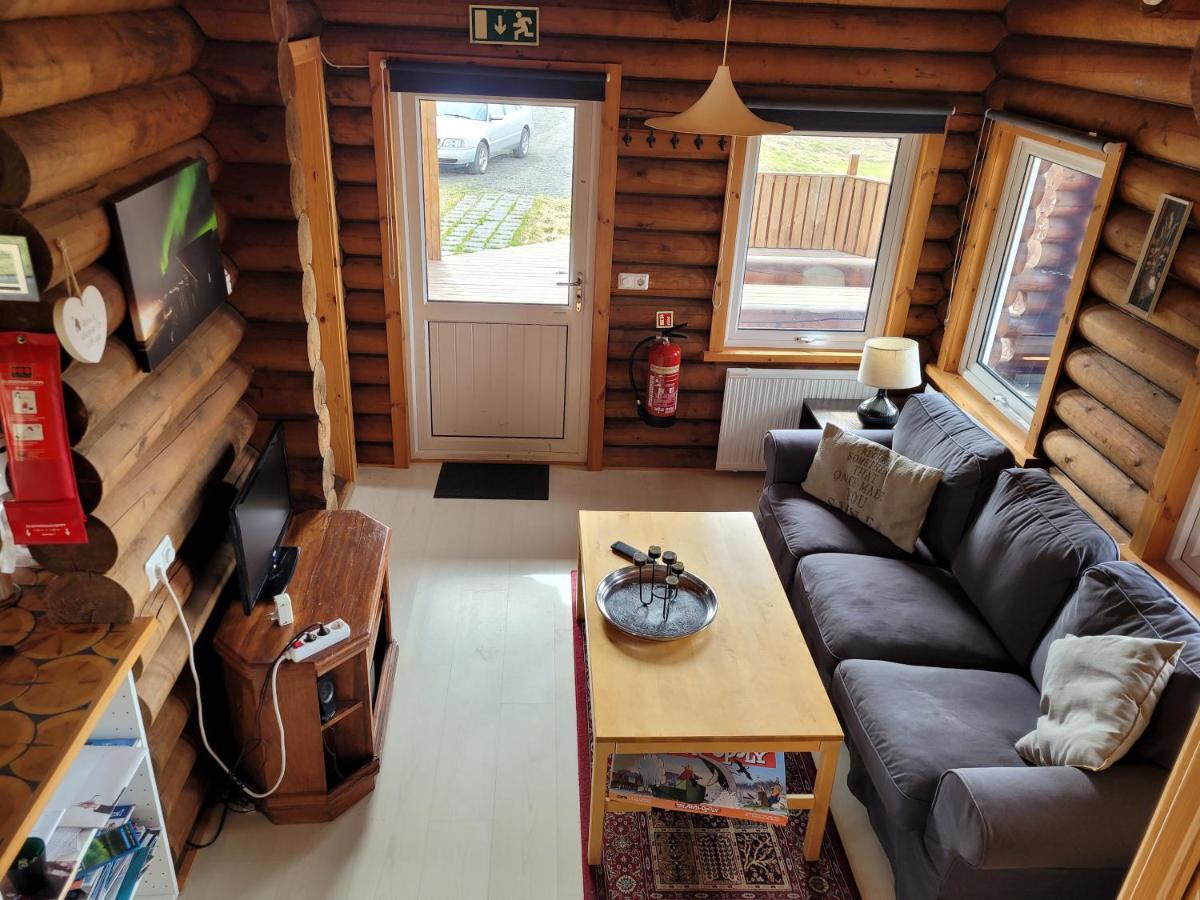 Akureyri Log Cabin Exterior photo