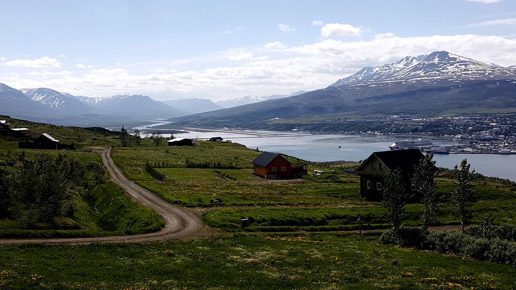 Akureyri Log Cabin Exterior photo