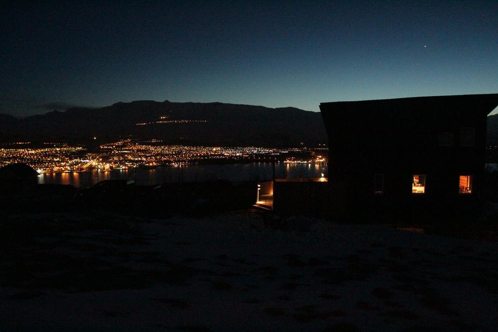 Akureyri Log Cabin Exterior photo