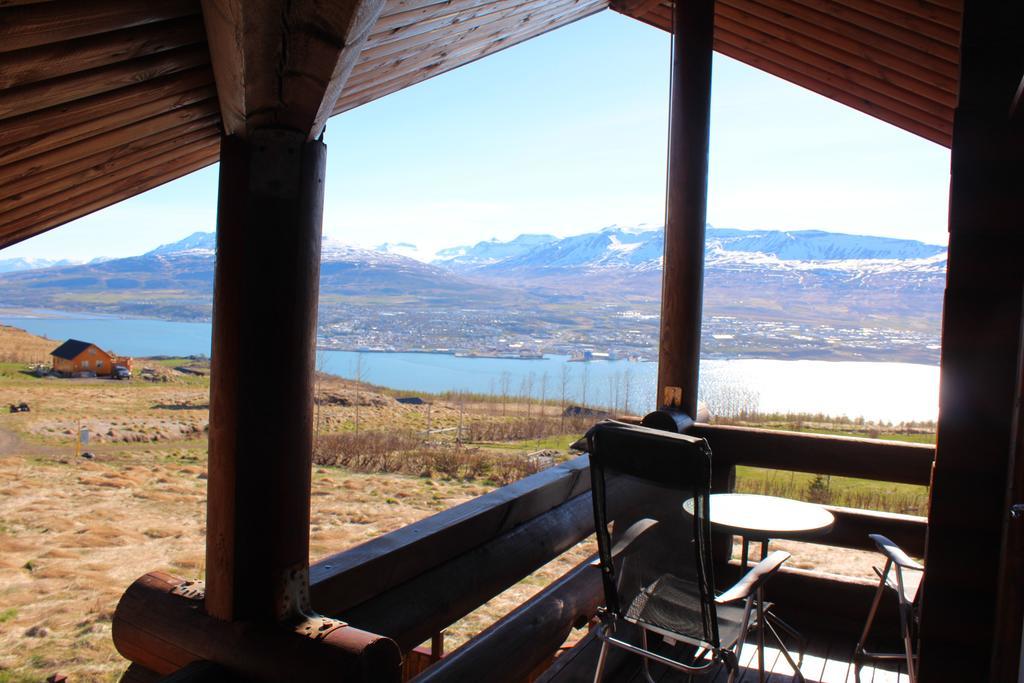 Akureyri Log Cabin Exterior photo